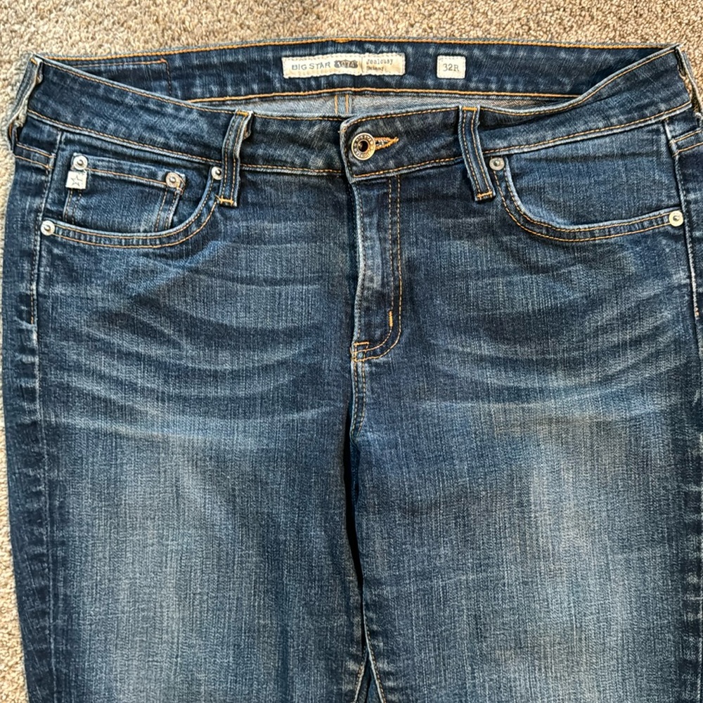 Big Star jeans. Size 32 R. #29